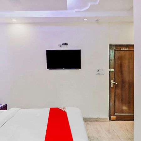 Hotel O Delhi Empire New Delhi Exterior photo